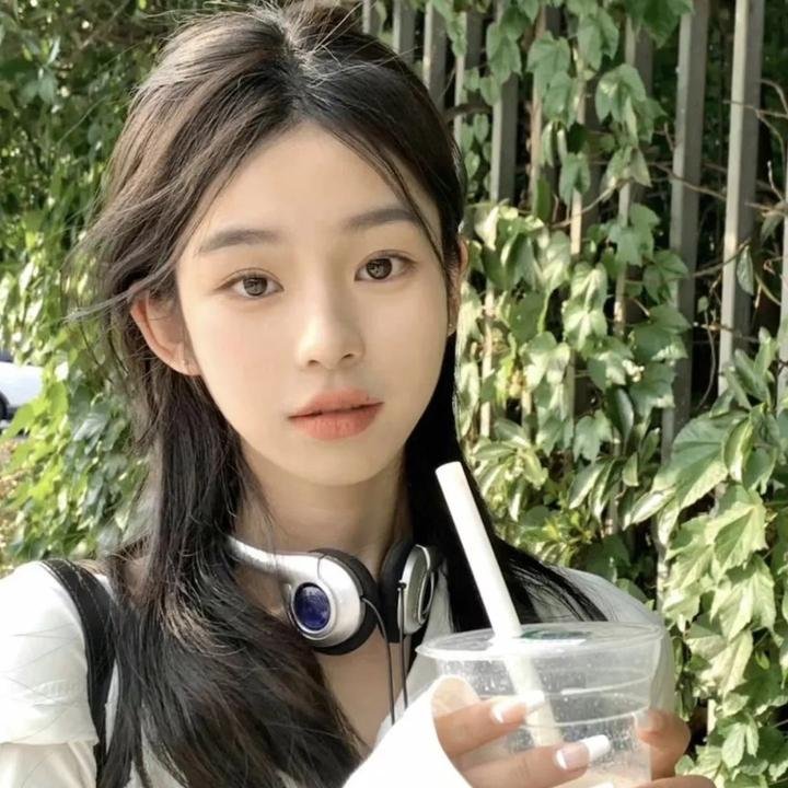 罗尔娜的沉默